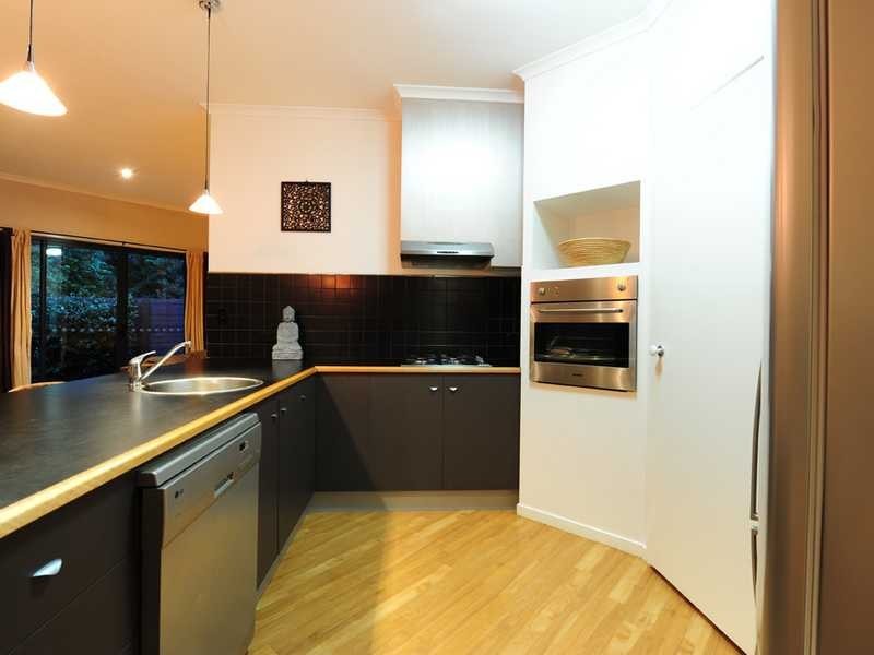 7 Bream Close, Emerald Beach NSW 2456