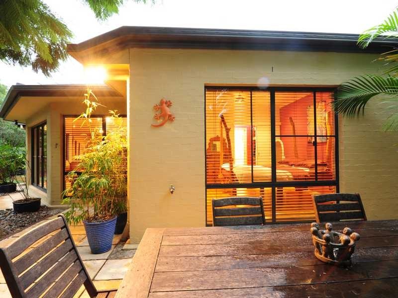 7 Bream Close, Emerald Beach NSW 2456