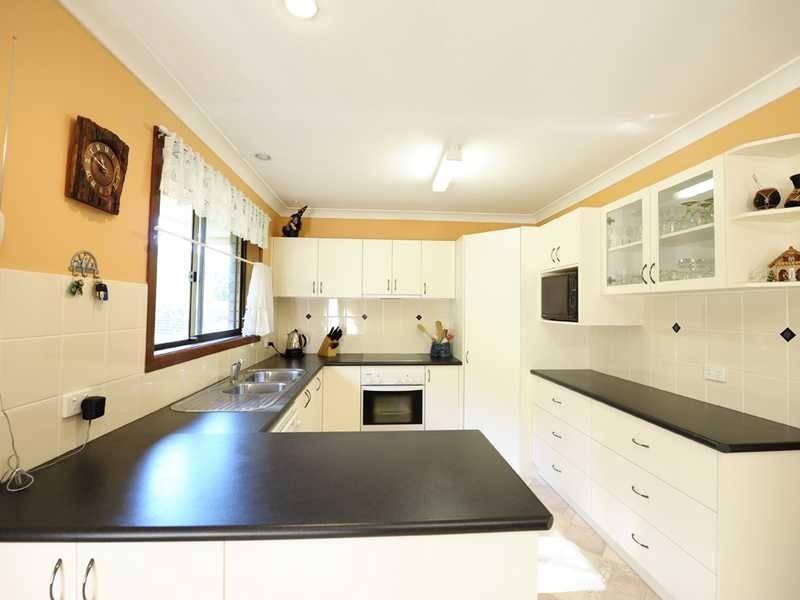 11 Bonnie Street, Coffs Harbour NSW 2450