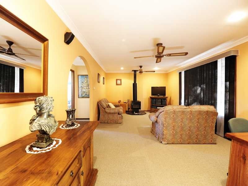 11 Bonnie Street, Coffs Harbour NSW 2450