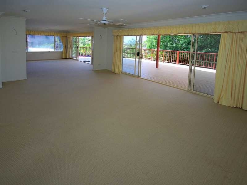 12 Canomie Street, Sapphire Beach NSW 2450