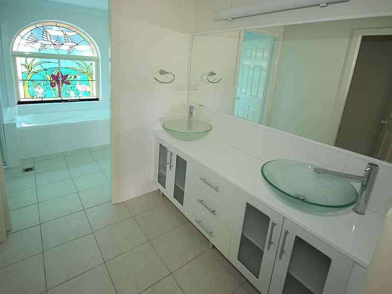 12 Canomie Street, Sapphire Beach NSW 2450