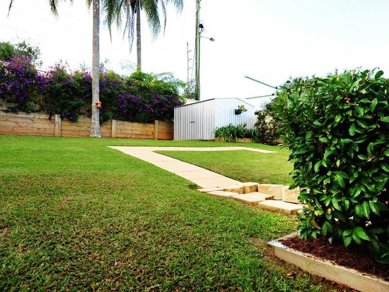 10 Celeste Place, Bonville NSW 2441