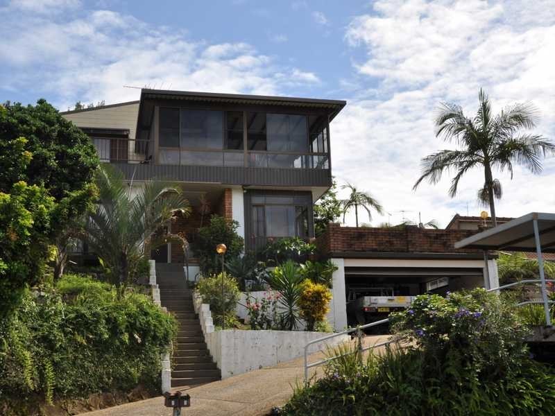75 Manning Avenue, Coffs Harbour NSW 2450