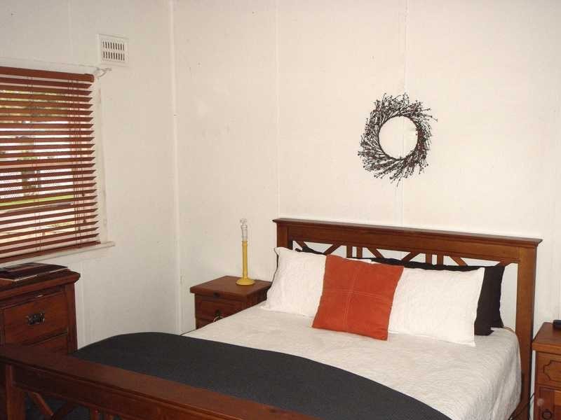 11 Mavis Street, Coffs Harbour NSW 2450