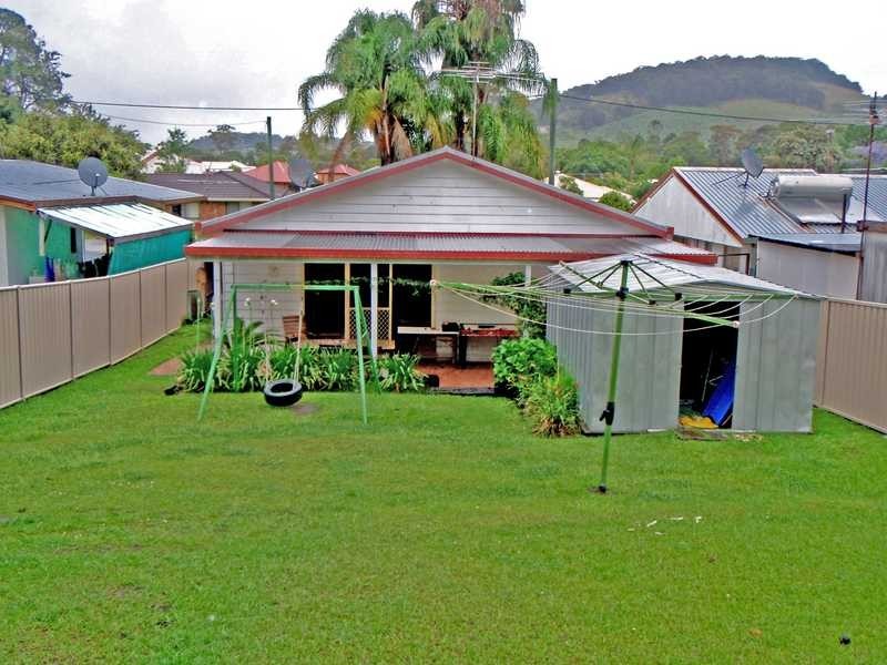 11 Mavis Street, Coffs Harbour NSW 2450