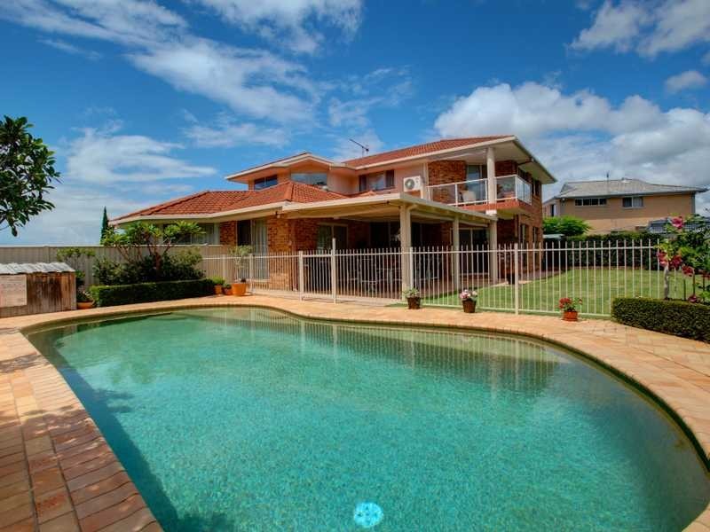 11 Pam Close, Coffs Harbour NSW 2450
