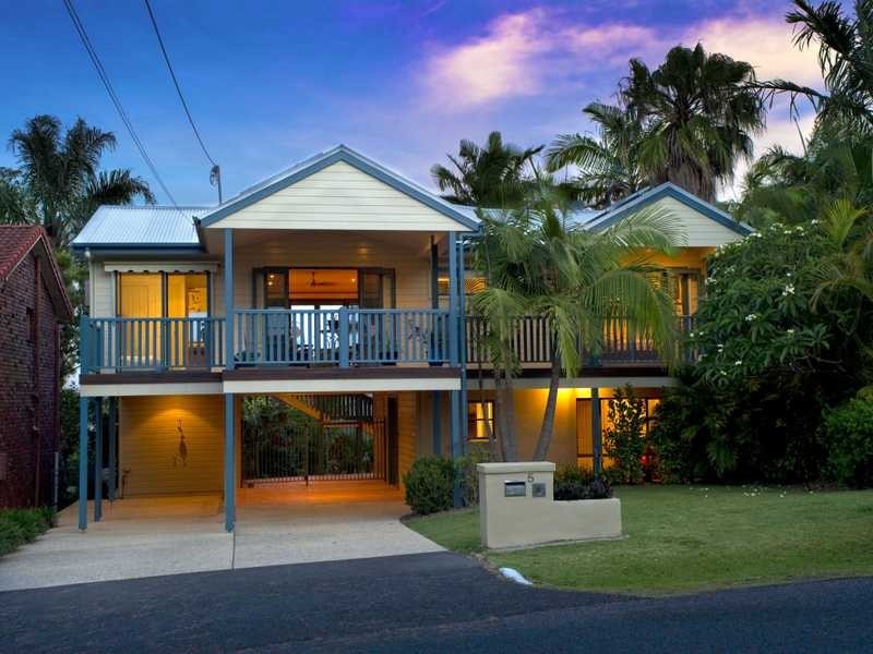 5 Dammeral Crescent, Emerald Beach NSW 2456