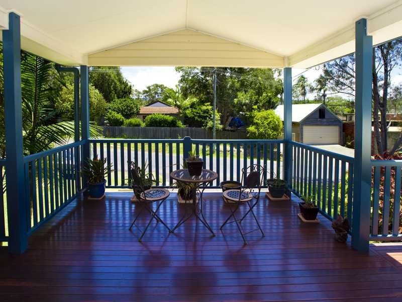 5 Dammeral Crescent, Emerald Beach NSW 2456