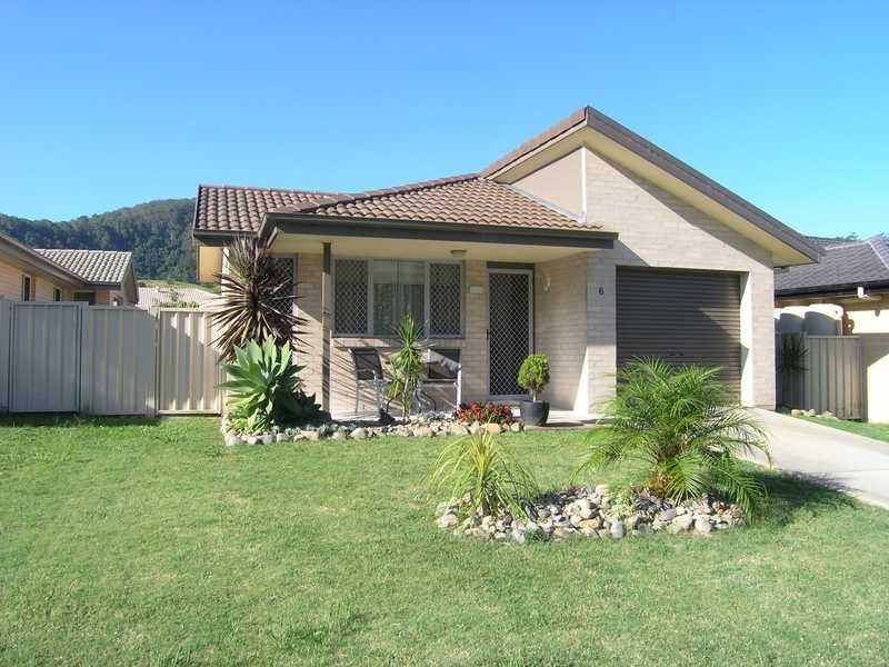 6 Carrall Close, Coffs Harbour NSW 2450