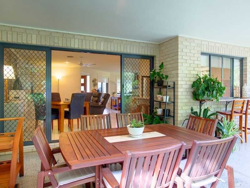 1 Rutland Street, Bonville NSW 2441