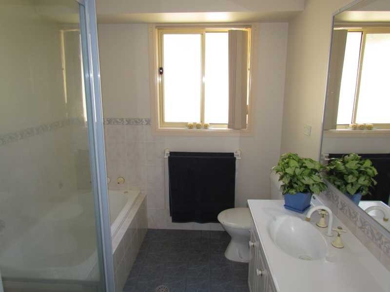 6 Dolphin Drive, Toormina NSW 2452