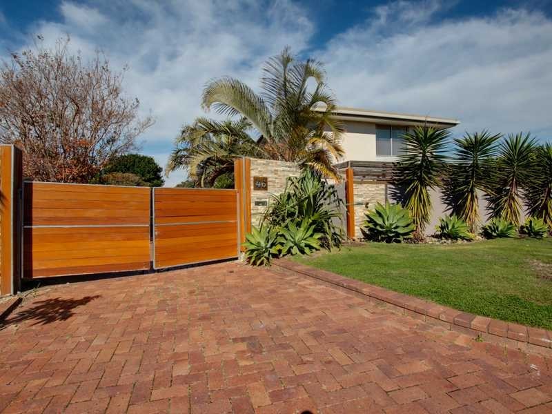 46 Coachmans Close, Sapphire Beach NSW 2450