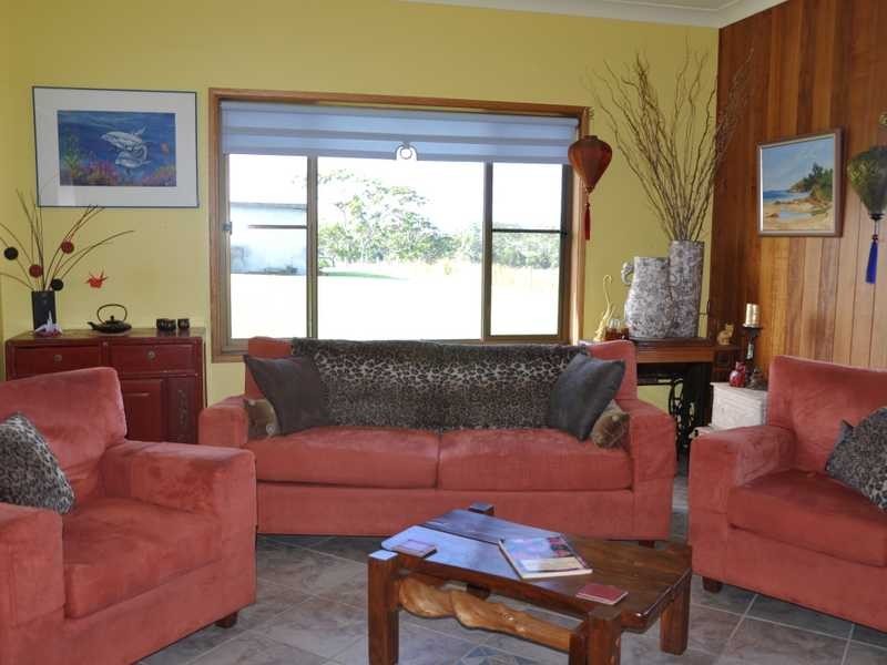 101 Newmans Road, Woolgoolga NSW 2456