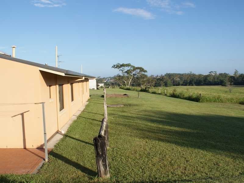 101 Newmans Road, Woolgoolga NSW 2456