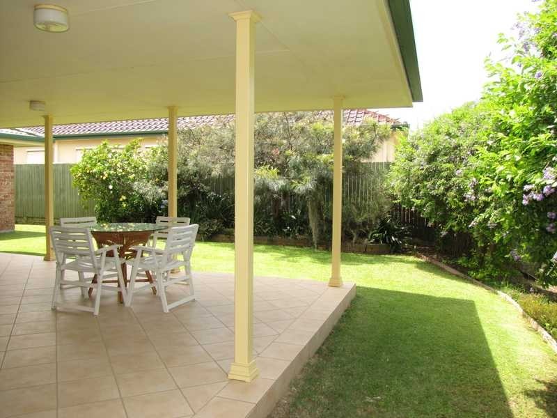 8 Crystal Drive, Sapphire Beach NSW 2450