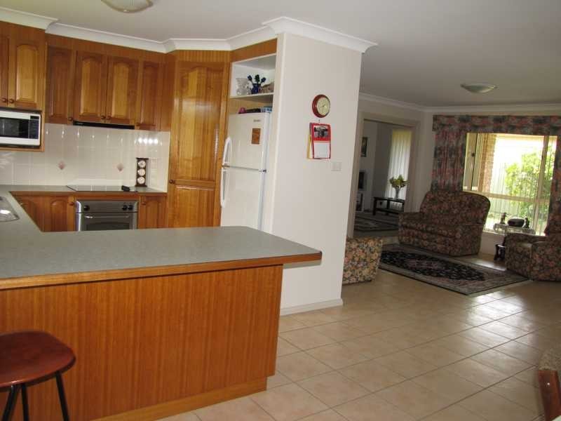 8 Crystal Drive, Sapphire Beach NSW 2450