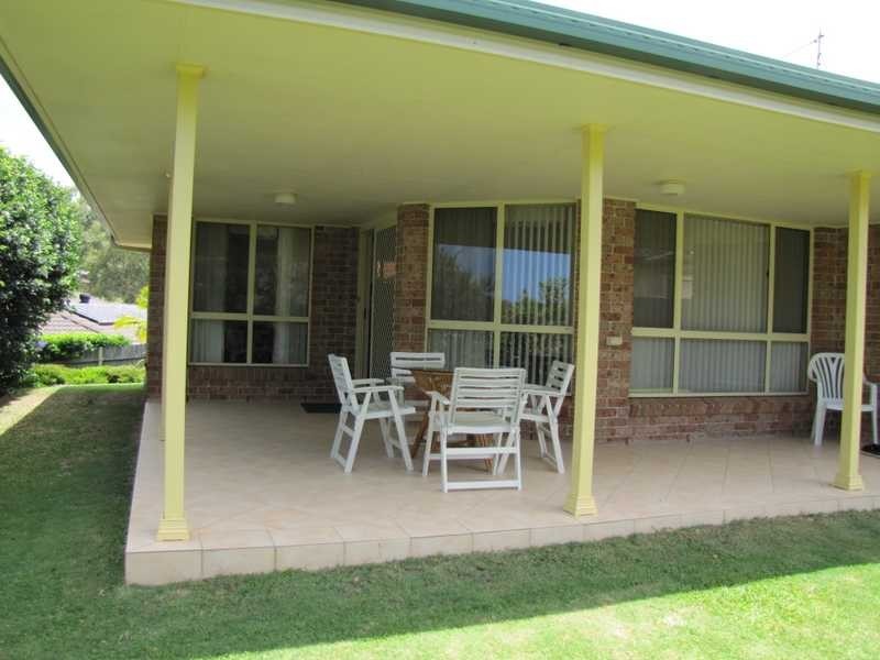 8 Crystal Drive, Sapphire Beach NSW 2450