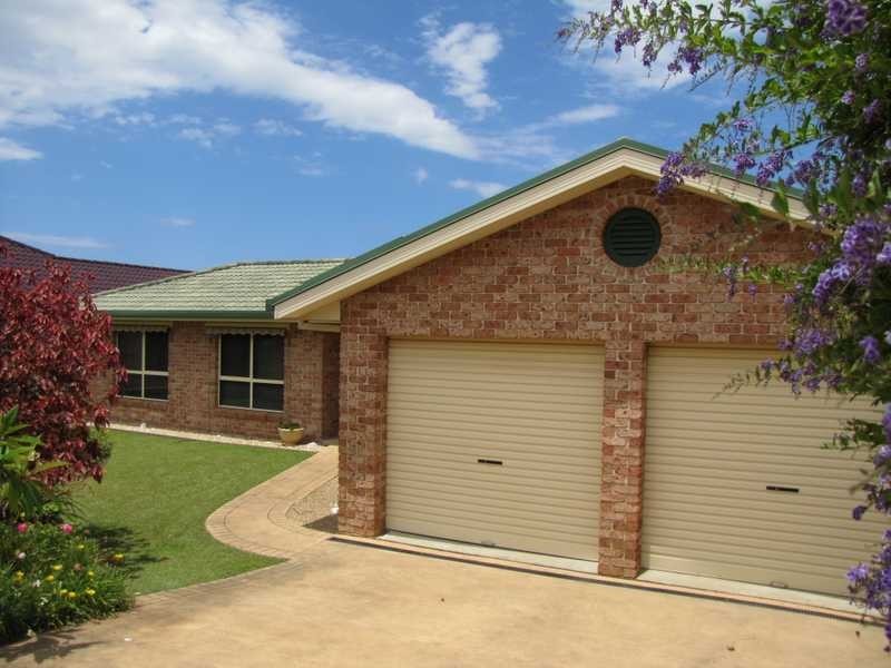 8 Crystal Drive, Sapphire Beach NSW 2450