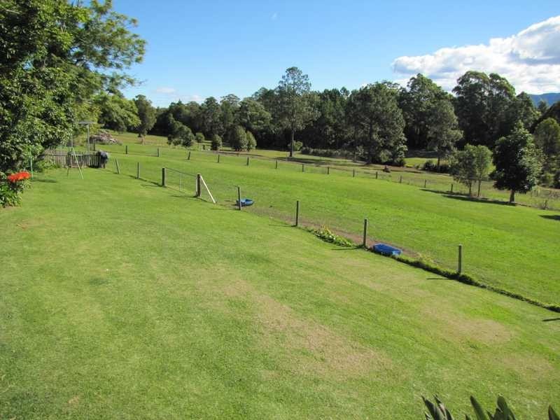 19 Gould Road, Bonville NSW 2441