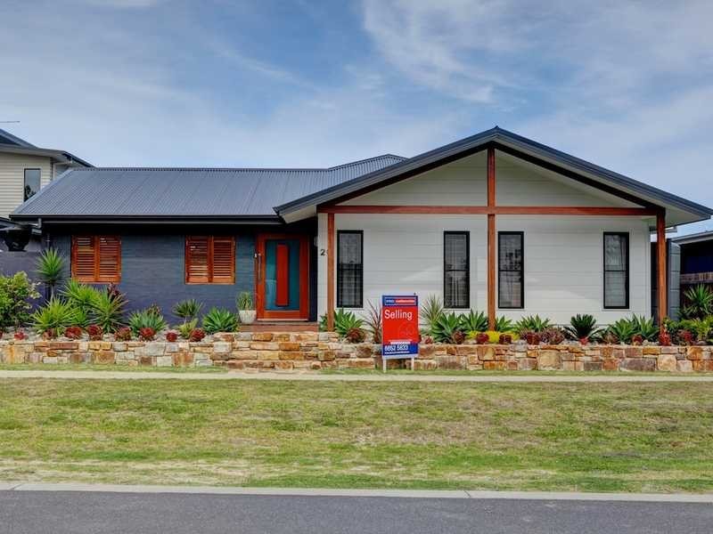 20 Red Ash Road, Sapphire Beach NSW 2450