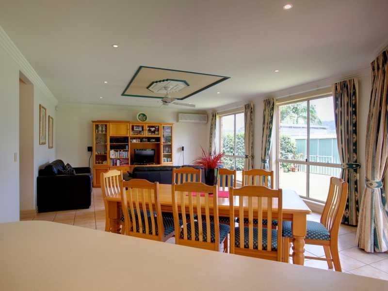 11 Pam Close, Coffs Harbour NSW 2450