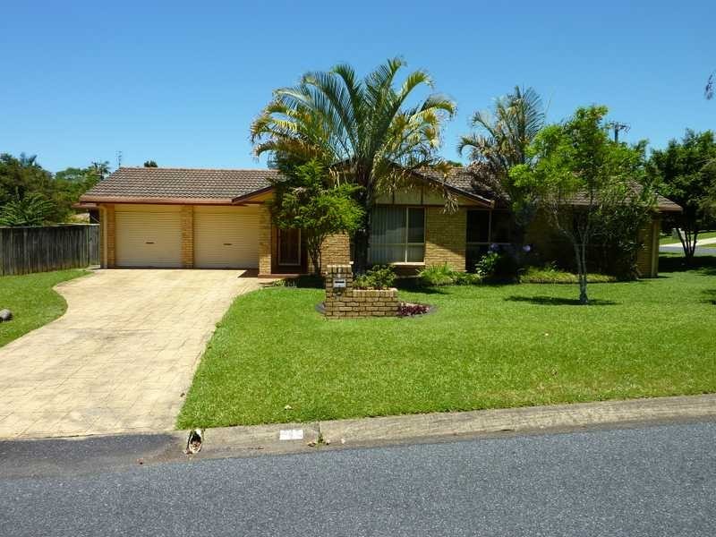 1 Kingfisher Close, Boambee East NSW 2452