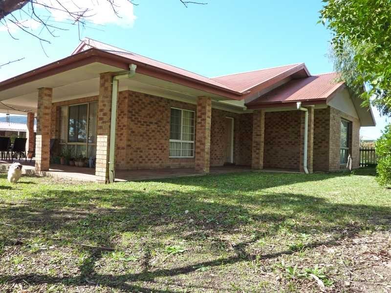 1 Weir Street, Nana Glen NSW 2450