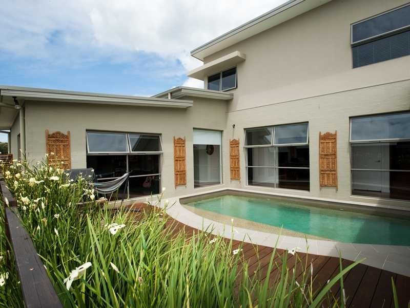 49 North Sapphire Road, Sapphire Beach NSW 2450