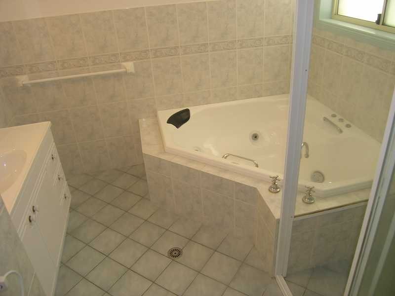 25 Jane Circuit, Toormina NSW 2452