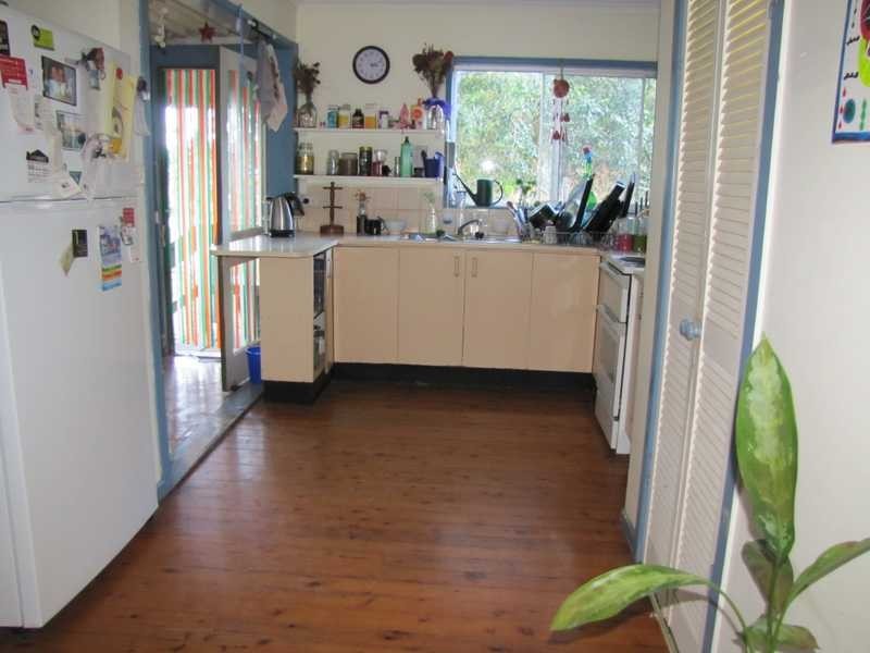 5 Blue Gum Avenue, Sandy Beach NSW 2456