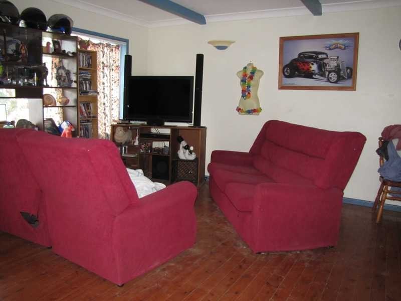 5 Blue Gum Avenue, Sandy Beach NSW 2456