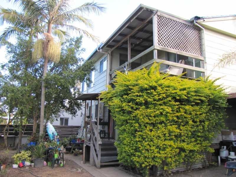 5 Blue Gum Avenue, Sandy Beach NSW 2456