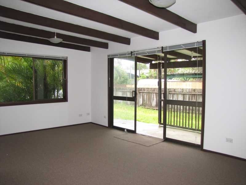 9 Maple Road, Sandy Beach NSW 2456