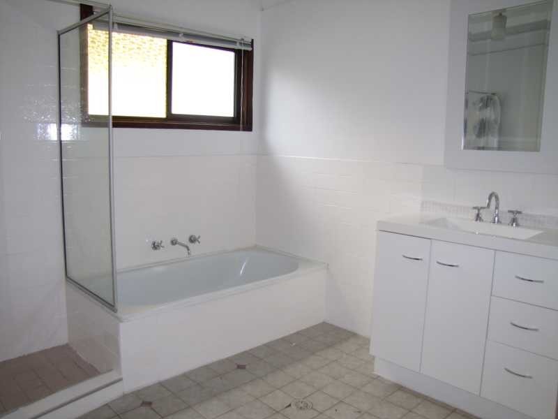 9 Maple Road, Sandy Beach NSW 2456