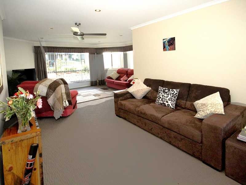 100 Pearce Drive, Coffs Harbour NSW 2450