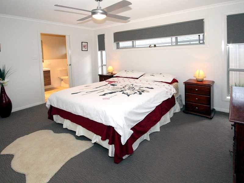 100 Pearce Drive, Coffs Harbour NSW 2450
