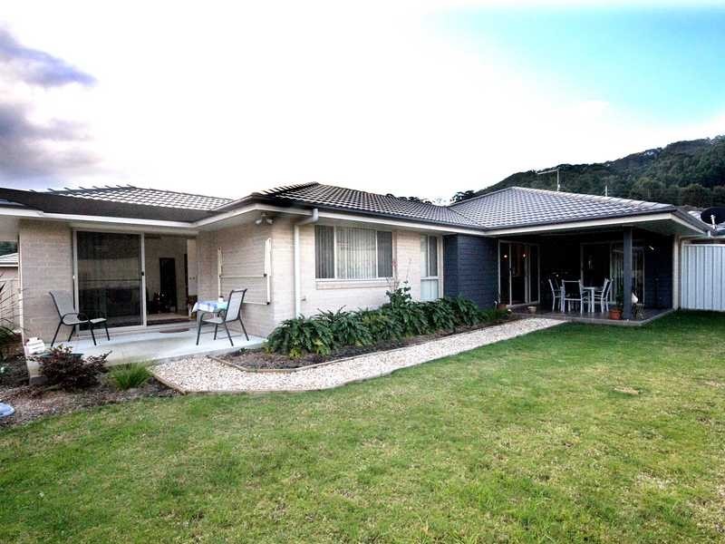 100 Pearce Drive, Coffs Harbour NSW 2450
