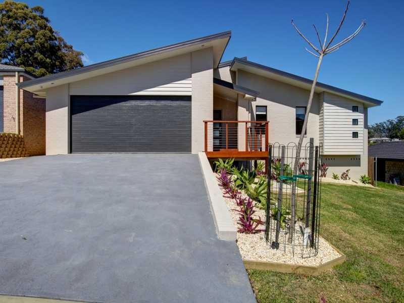 21 Ellis Crescent, North Boambee Valley NSW 2450