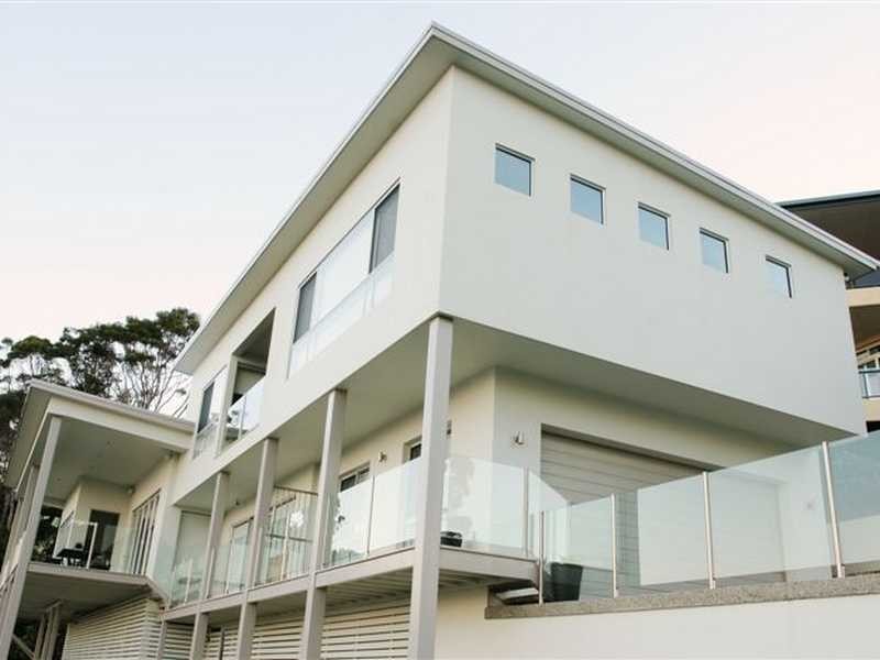 4 Beachfront Close, Sapphire Beach NSW 2450