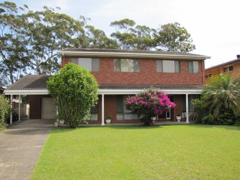 11 David Watt Close, Sawtell NSW 2452