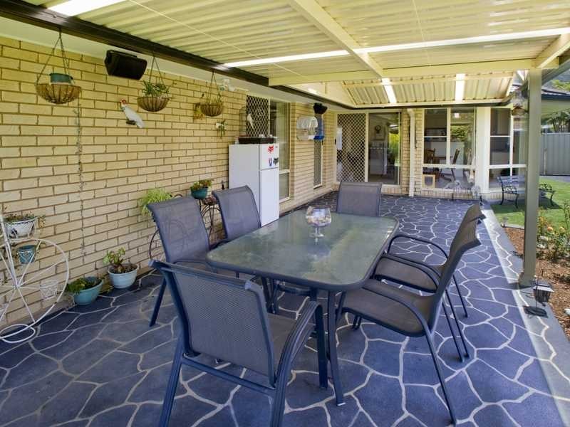 2 Cotswold Close, Coffs Harbour NSW 2450