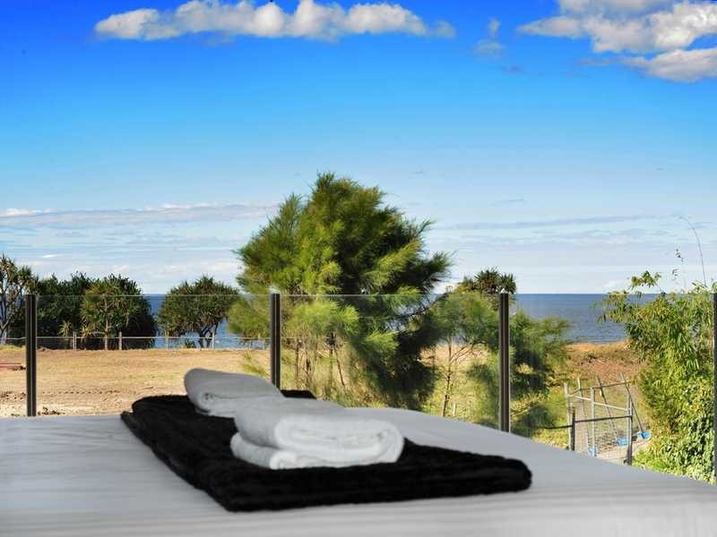 9A Beachfront Close, Sapphire Beach NSW 2450