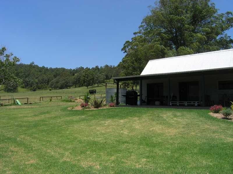 825 Tallawudjah Creek Road, Glenreagh NSW 2450