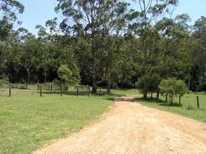 825 Tallawudjah Creek Road, Glenreagh NSW 2450