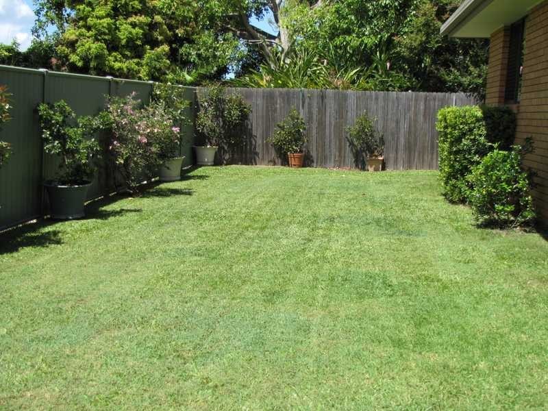 2/2 Azalea Avenue, Coffs Harbour NSW 2450