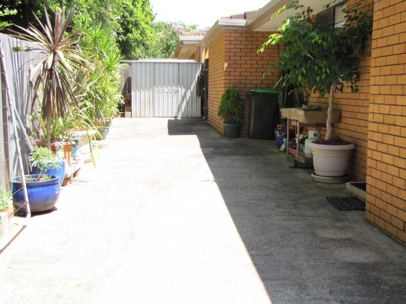 2/2 Azalea Avenue, Coffs Harbour NSW 2450