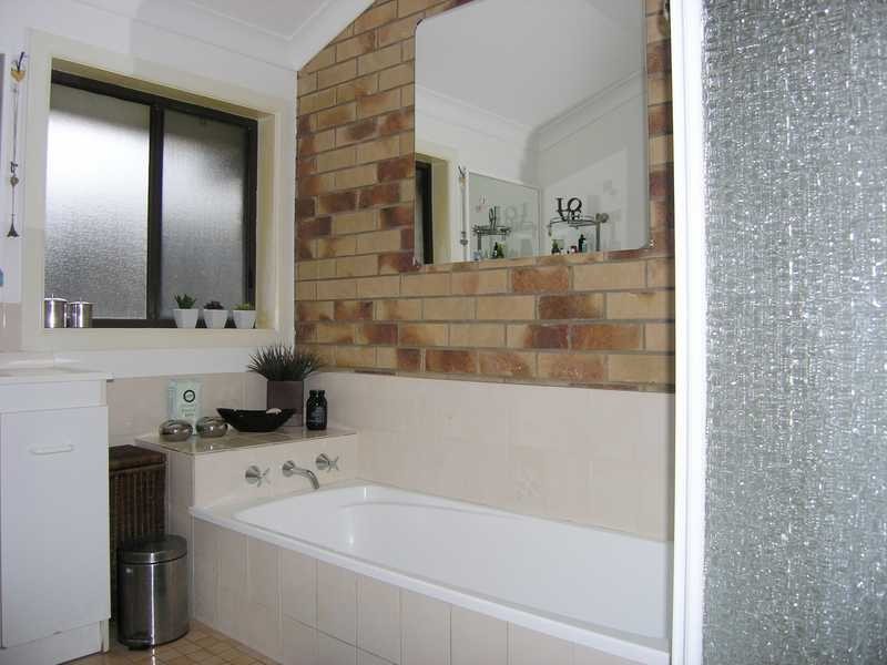 1/23 Lalaguli Drive, Toormina NSW 2452