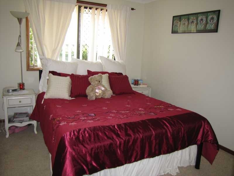 1/2 Azalea Avenue, Coffs Harbour NSW 2450