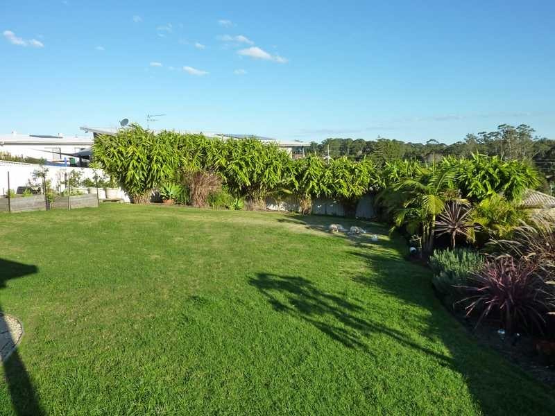 5 Mikinos Street, Coffs Harbour NSW 2450